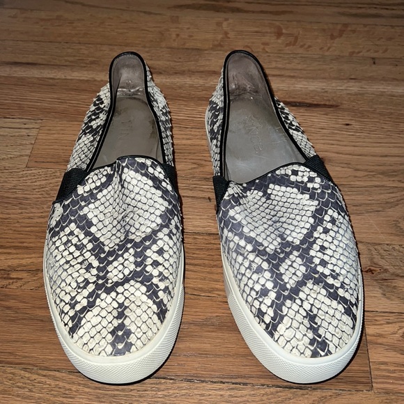 VINCE Snake Embossed Blair Slip On Sneakers Size 7.5 - Picture 2 of 7